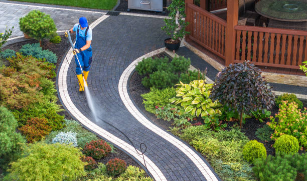 Best Residential Pressure Washing Services  in Concord, NH